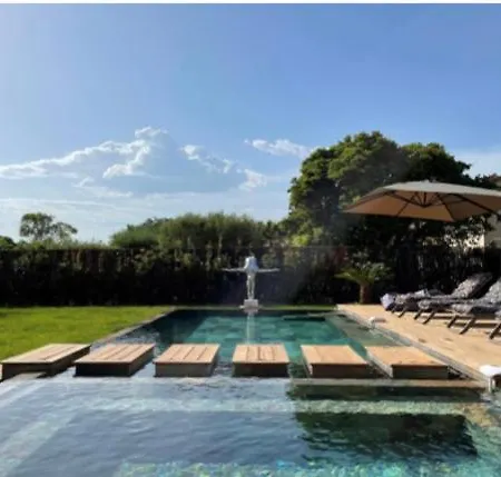 Rangali Tropez, Domaine Bella Vista * Saint-Tropez